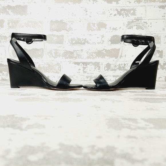New Nordstrom Rack Carrie Black Faux Leather Wedge Heel Ankle Strap Sandals T298 - Picture 7 of 13